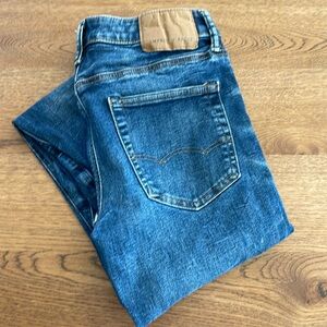 29x32 AE Airflex360 ripped blue jeans Men’s